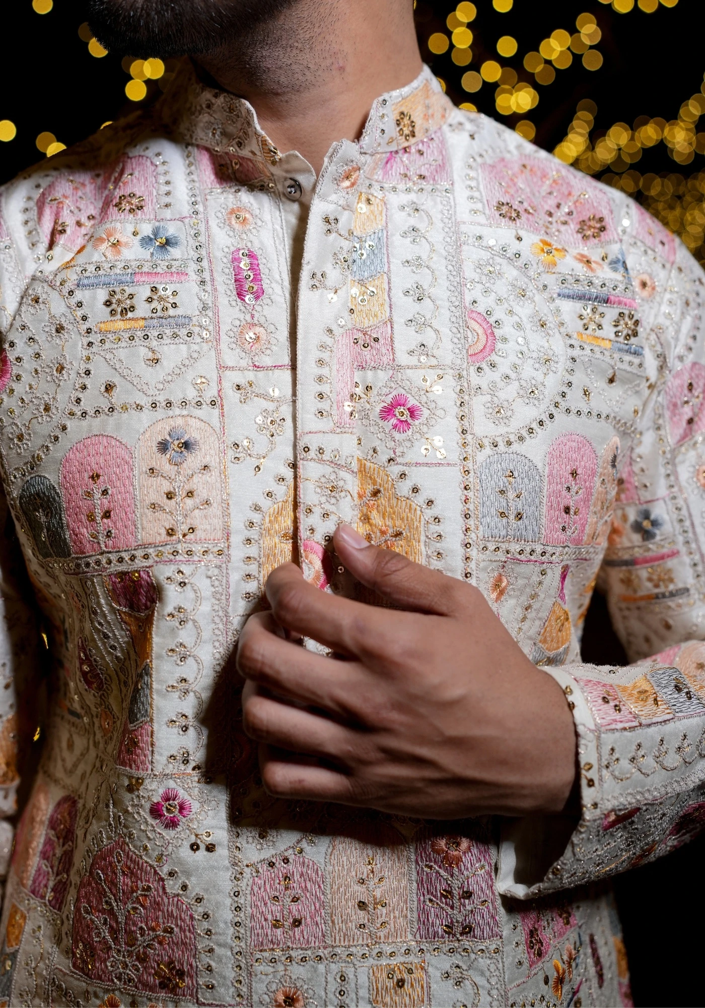 Royal Cream Rangrez Jharokha Naqsh Embroidered Kurta - view 2