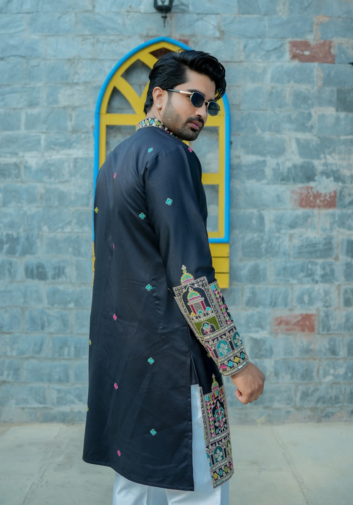 Classic Black Sheher Naqsh Front Open Embroidered Kurta - view 3