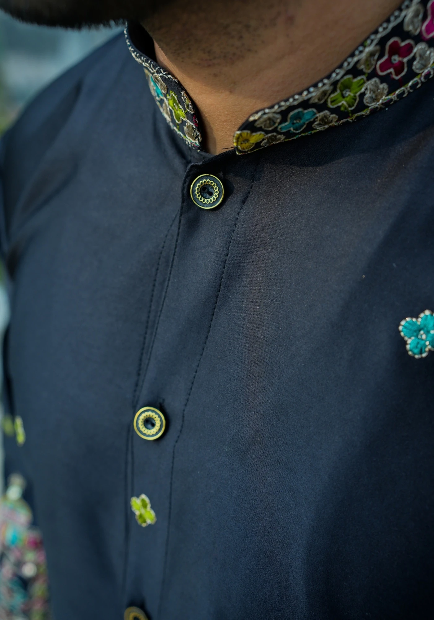 Classic Black Sheher Naqsh Front Open Embroidered Kurta - view 4