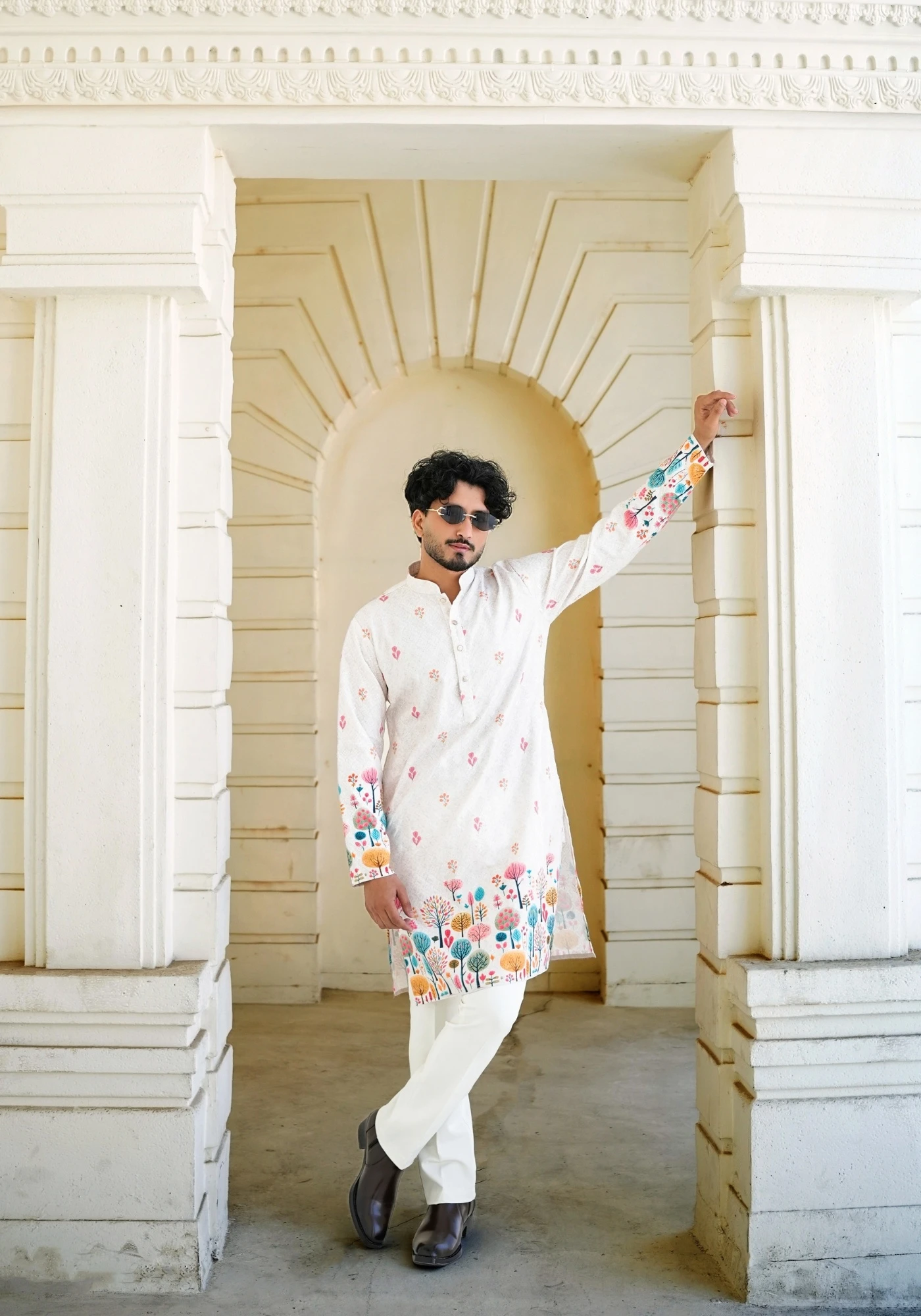 Off White Gulnaar Phoolbaari Printed Kurta - view 5
