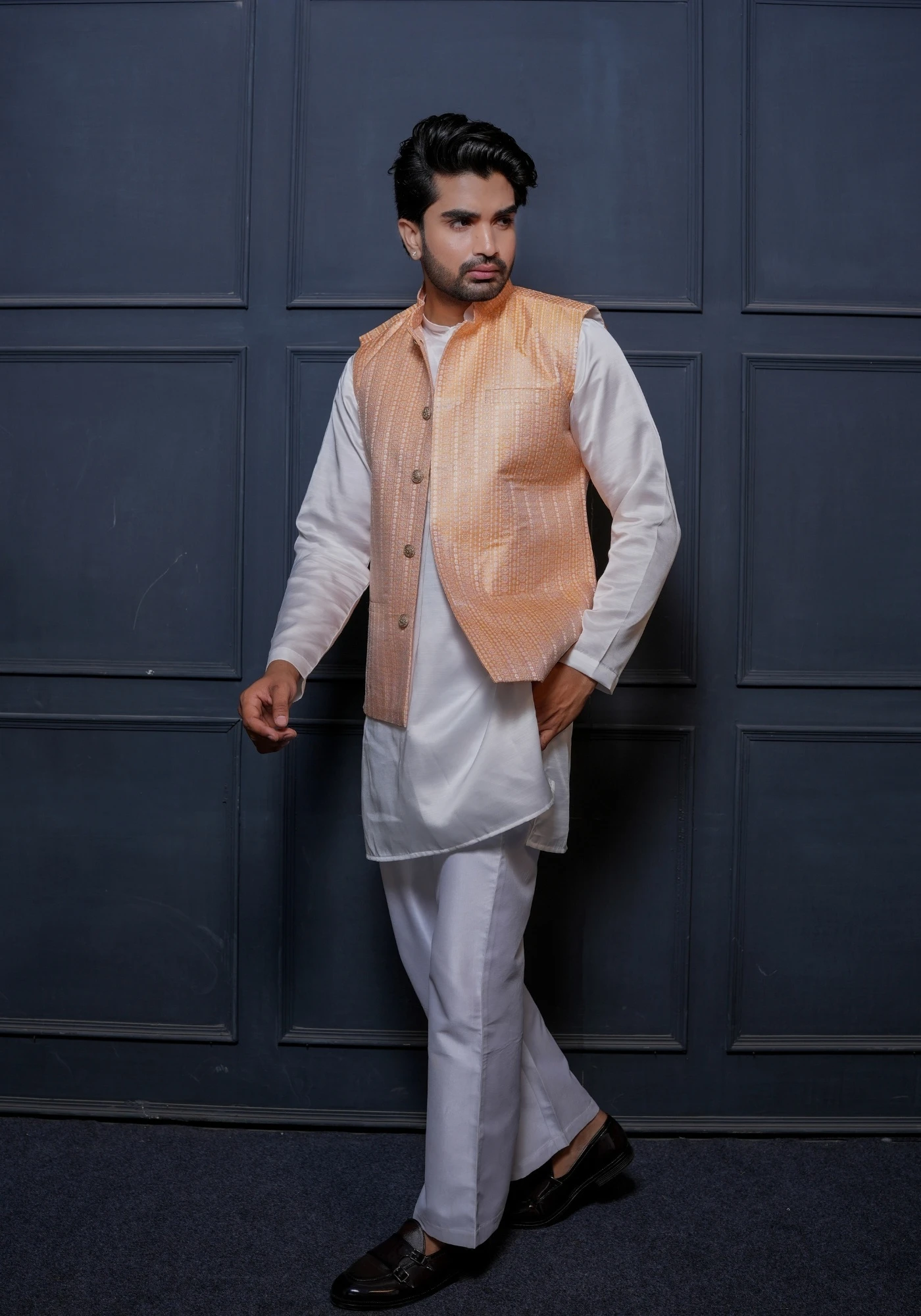 Peach Riwaayat Rekha Woven Koti with Kurta - view 5