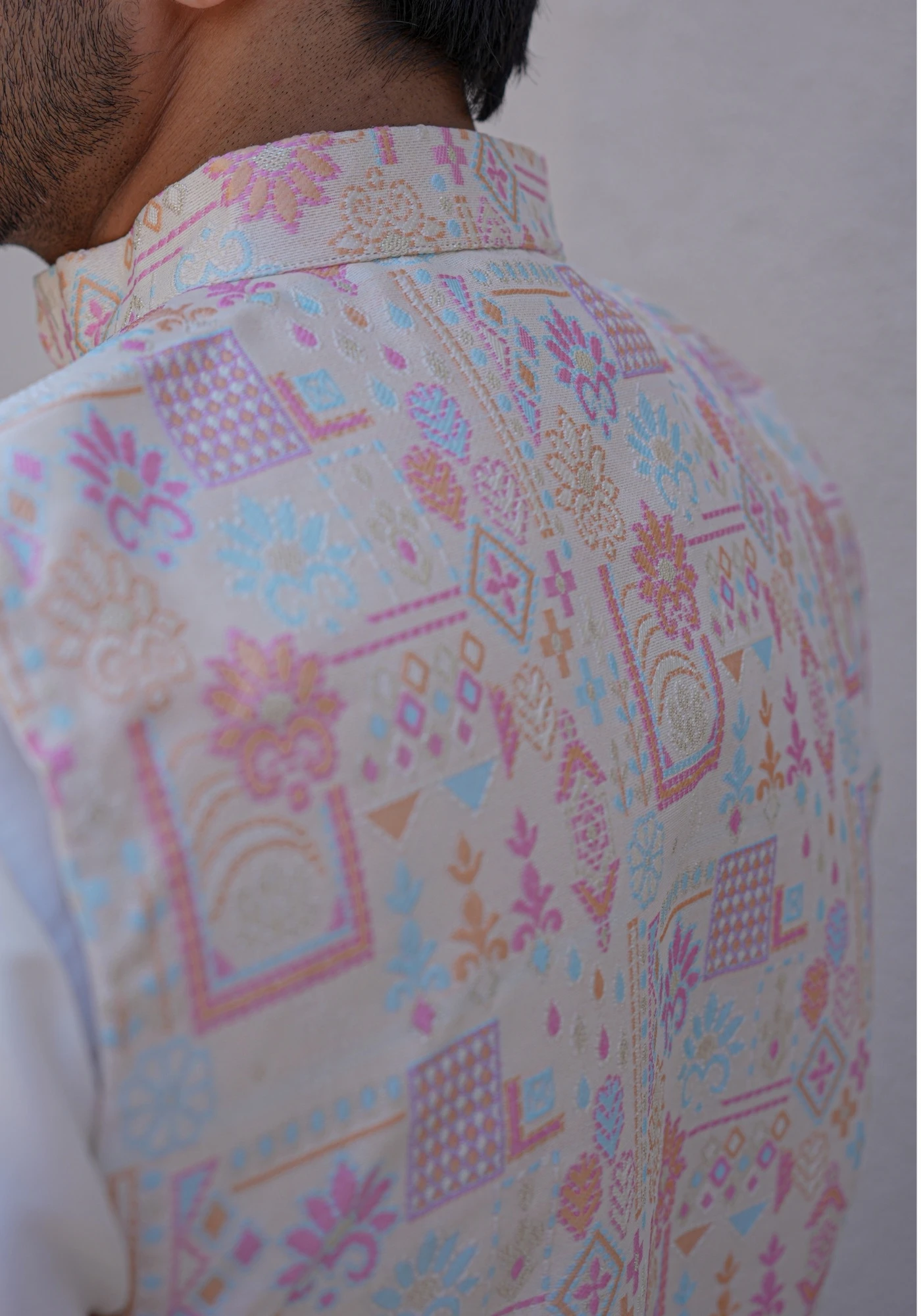 Heritage Pastel Riwaayat Woven Koti with Kurta - view 3