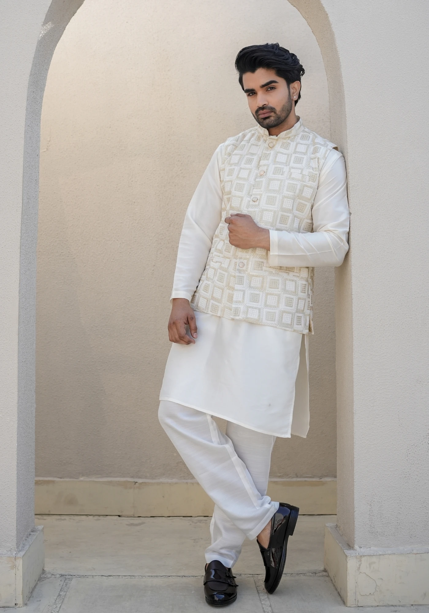 Cream Riwaayat Gulchowk Woven Koti Kurta Pant Set