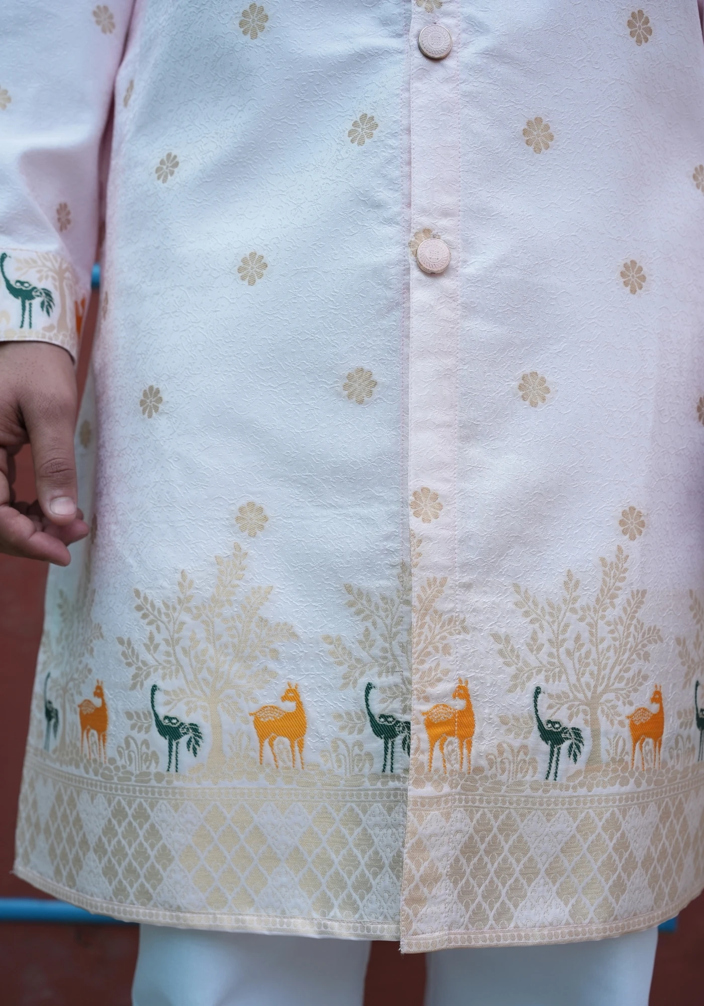 Pink Bunaavat Pashu Baagh Jacquard Front Open Kurta - view 2