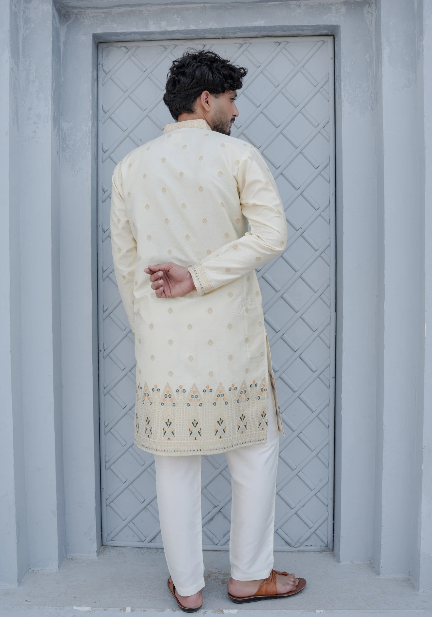 Ivory Cream Gulnaar Shikhar Jacquard Kurta - view 3