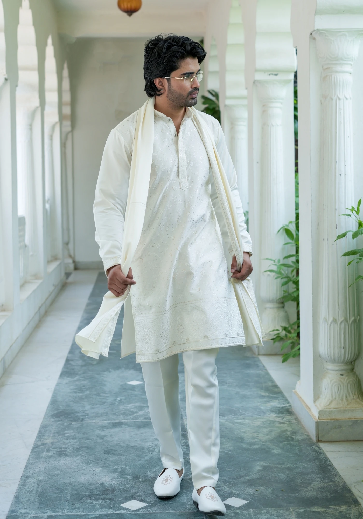 Ivory Noorjaal Chandni Embroidered Kurta Pant with Dupatta - view 1