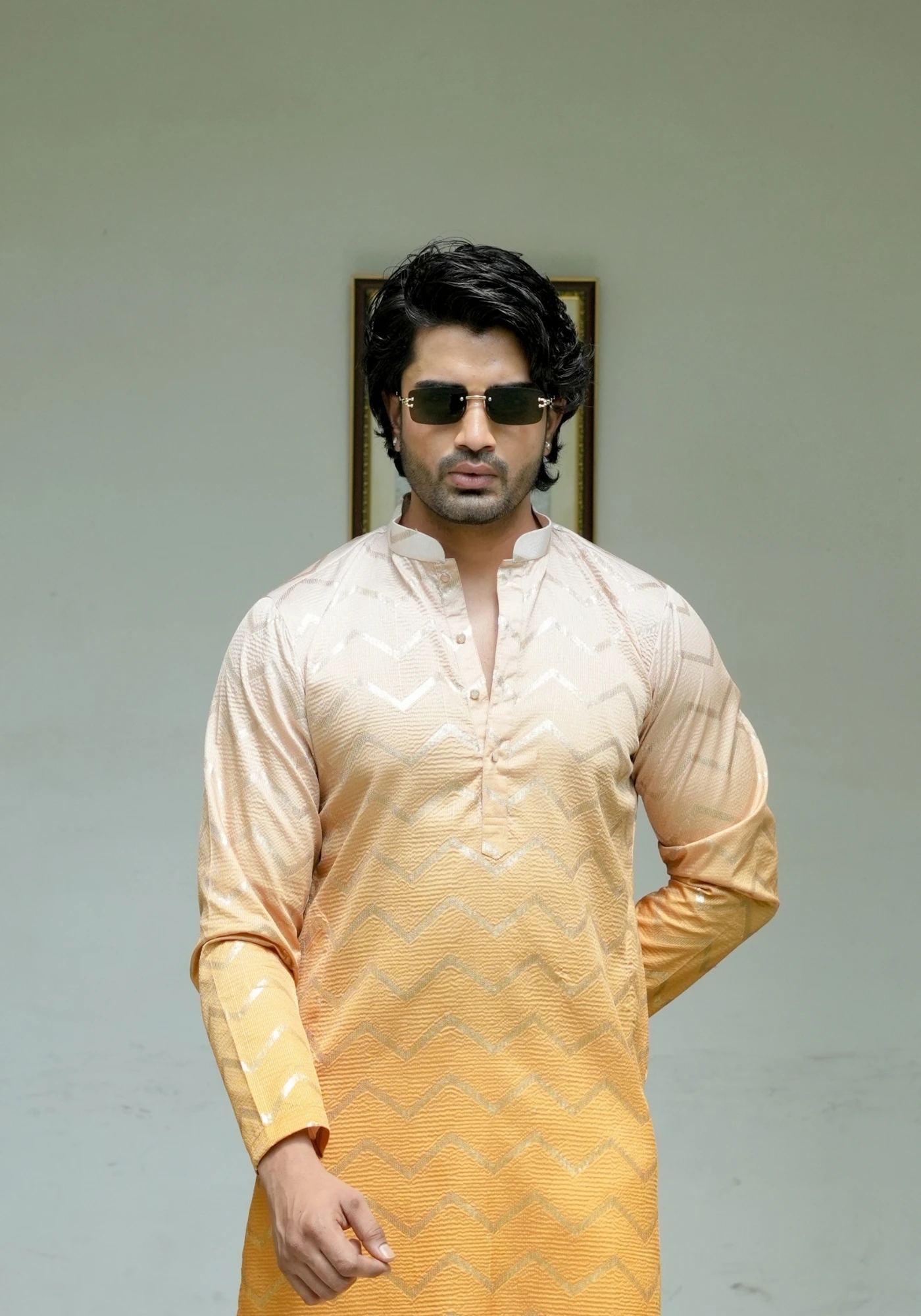 Honey Gold Nazakat Tarangrekha Self Woven Ombre Kurta - view 4