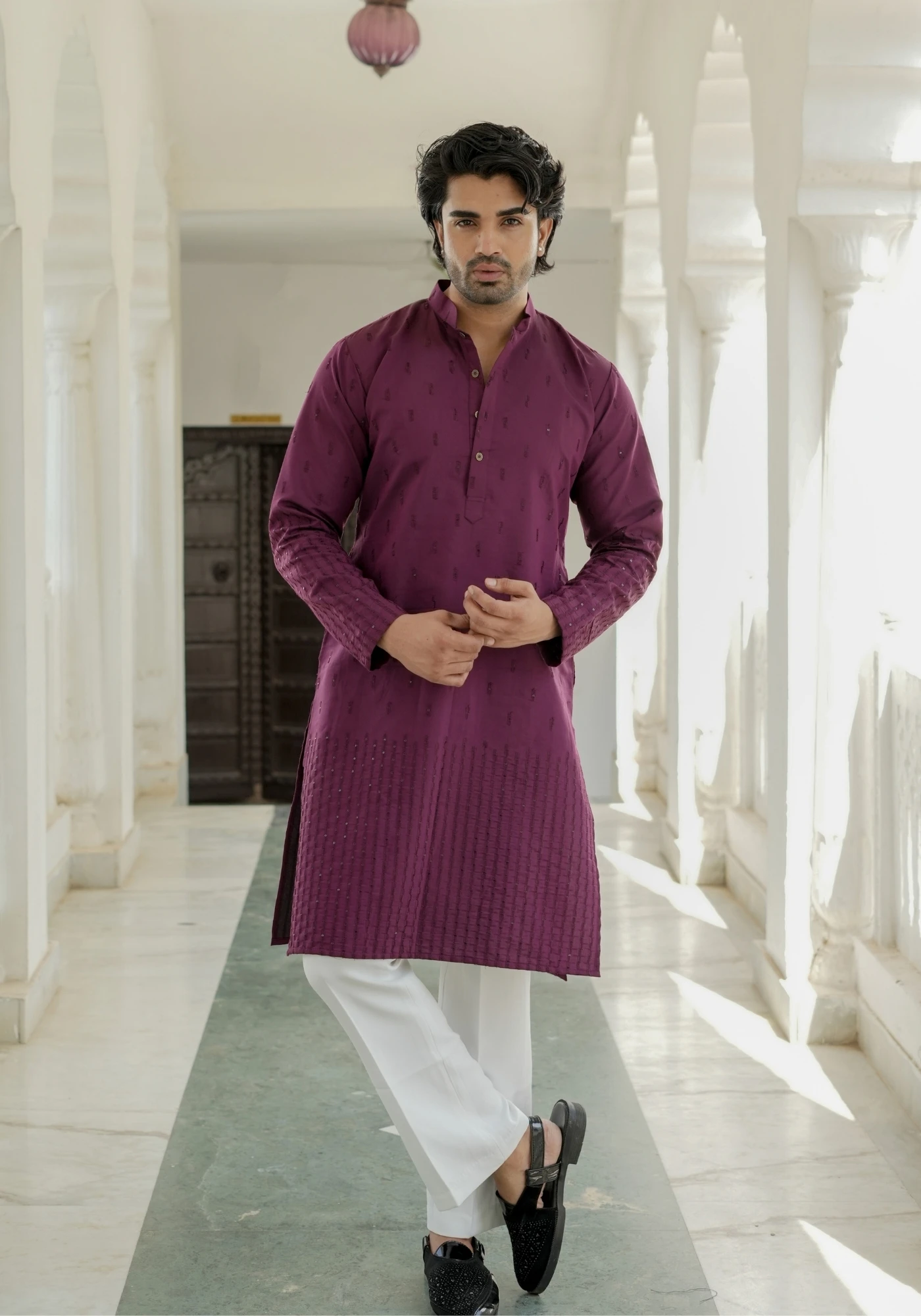 Vintage Wine Nazakat Sutra Embroidered Kurta - view 5