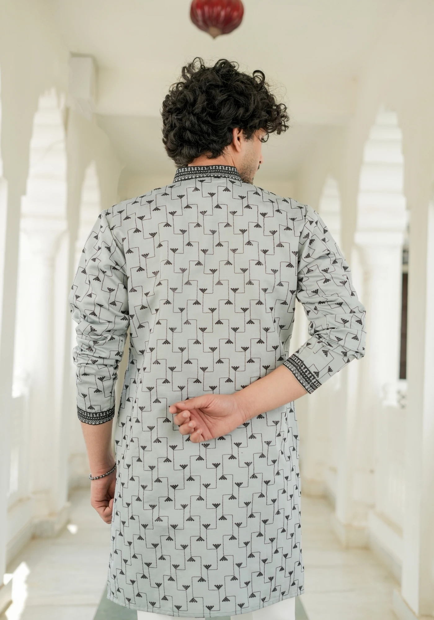 Ash Grey Nazakat Karigar Embroidered Kurta - view 3