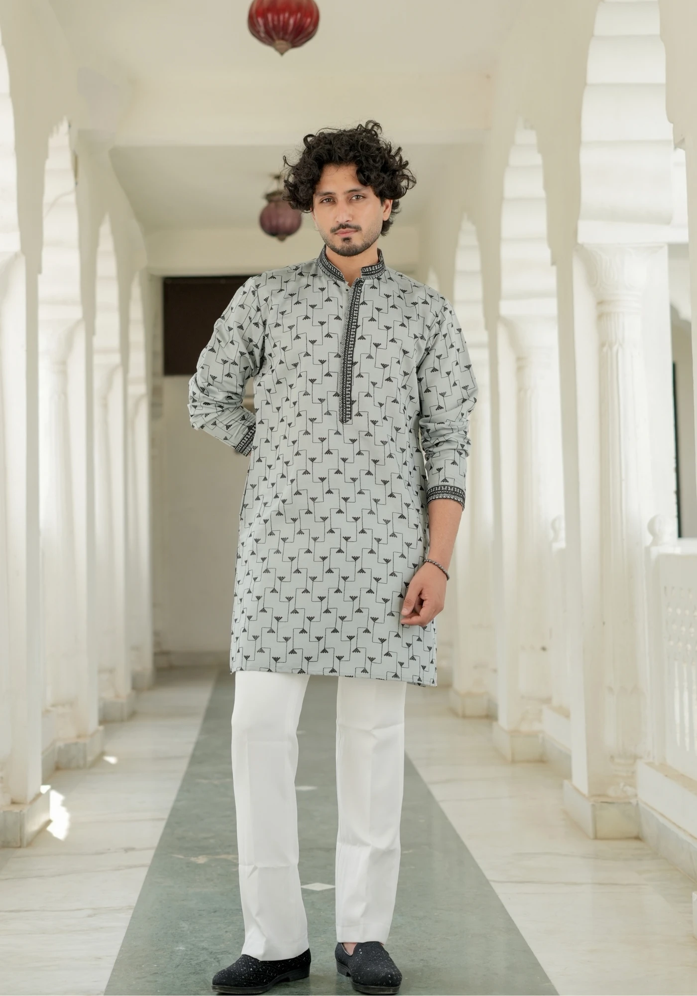 Ash Grey Nazakat Karigar Embroidered Kurta - view 5