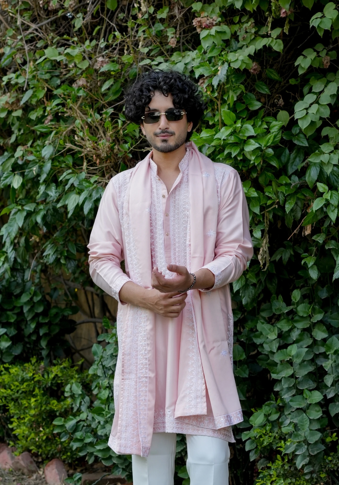 Blush Pink Noorjaal Rekha Embroidered Kurta Dupatta Set - view 1