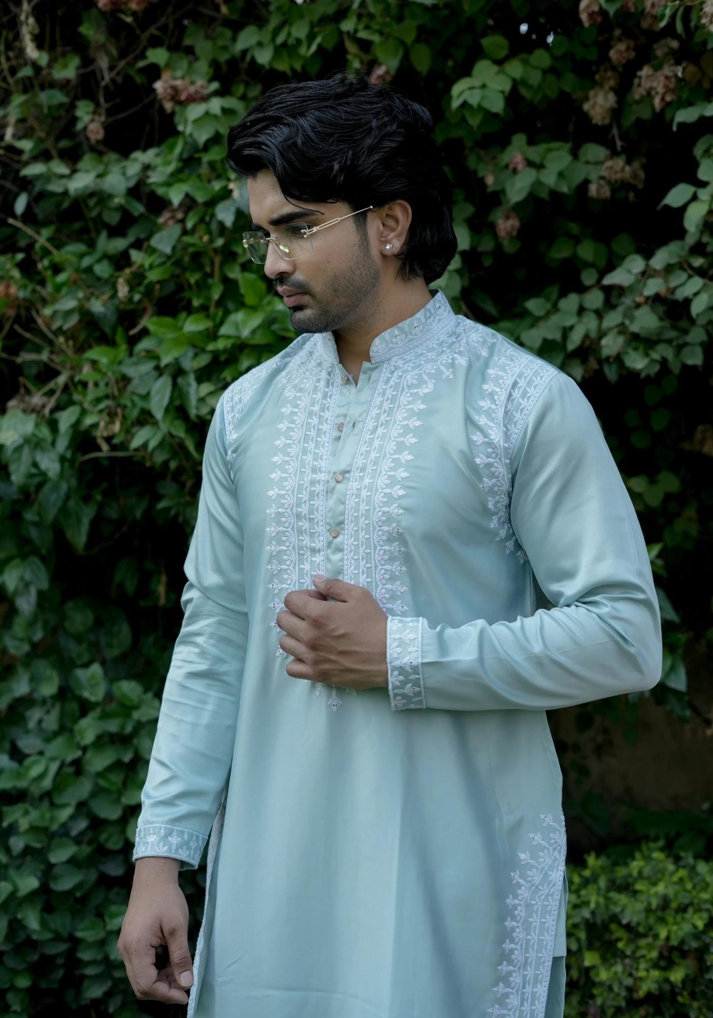 Ice Mint Noorjaal Rekha Embroidered Kurta Dupatta Set - view 5
