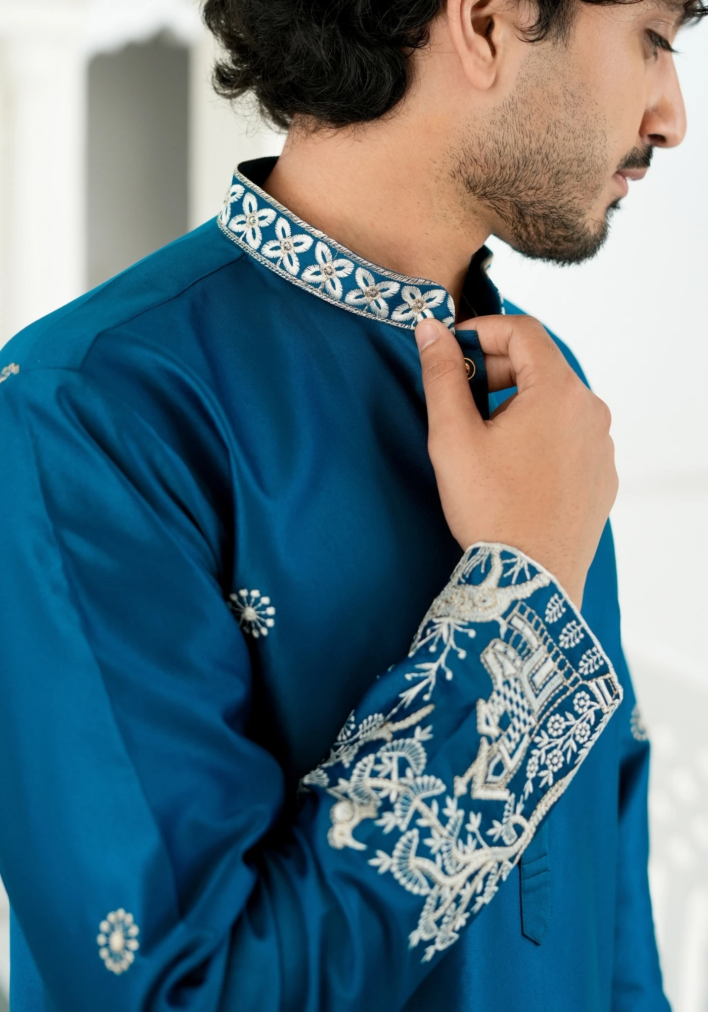 Imperial Blue Sheher Naqsh Embroidered Kurta - view 2
