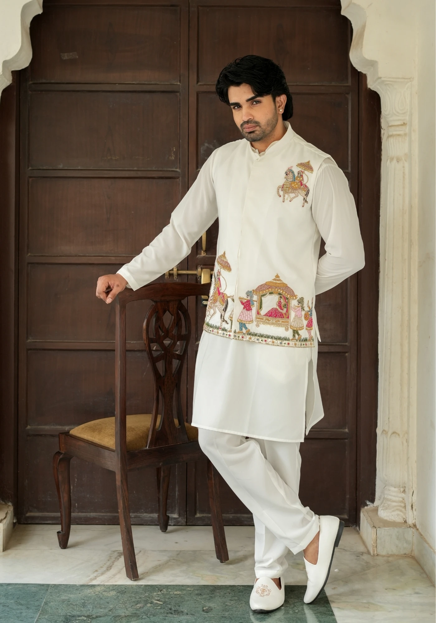 Off White Riwaayat Rangmahal Baaraat Embroidered Koti Kurta Pant Set