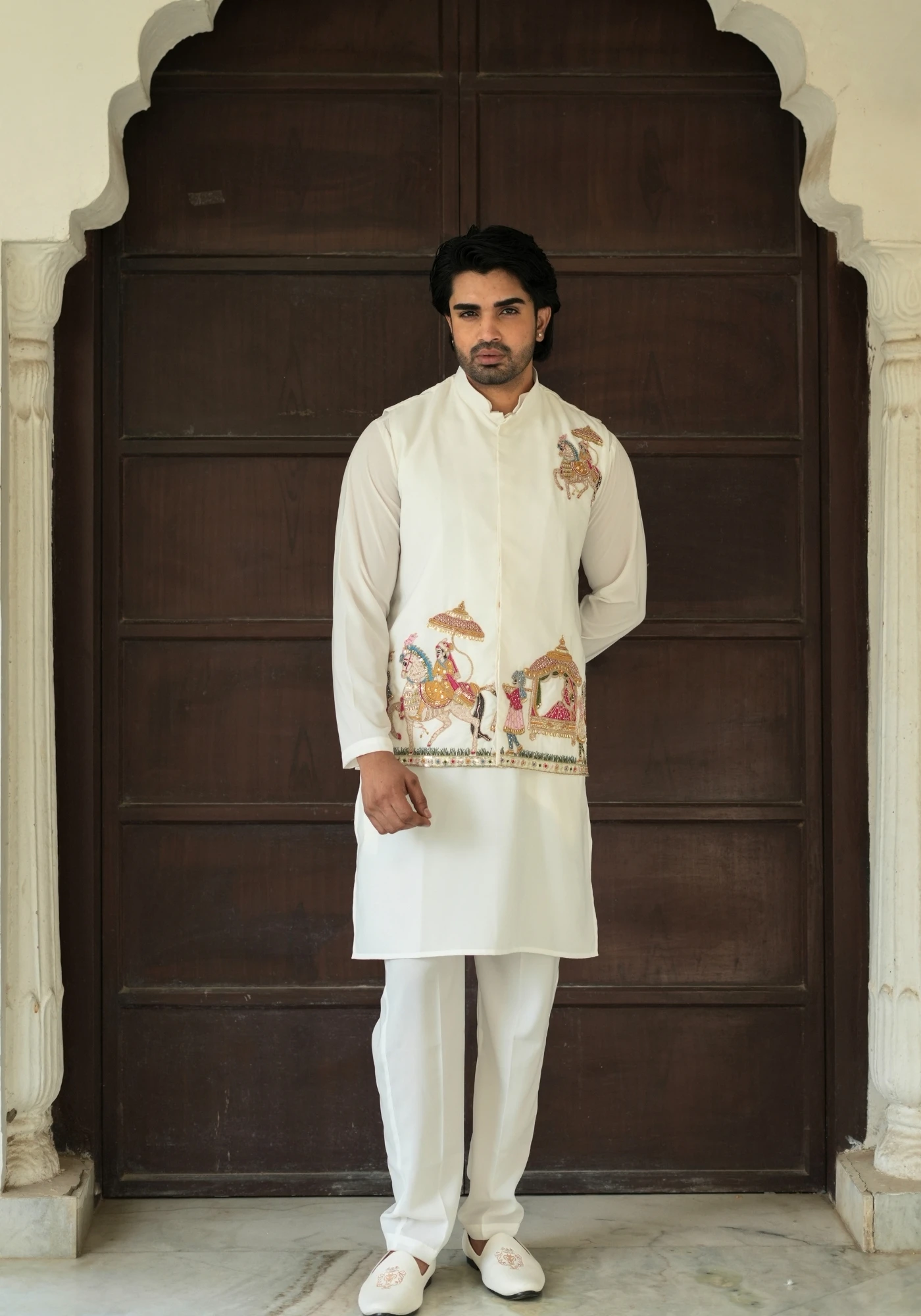Off White Riwaayat Rangmahal Baaraat Embroidered Koti Kurta Pant Set - view 6
