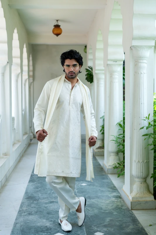 Kurta