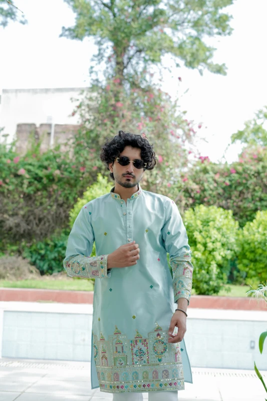 Kurta