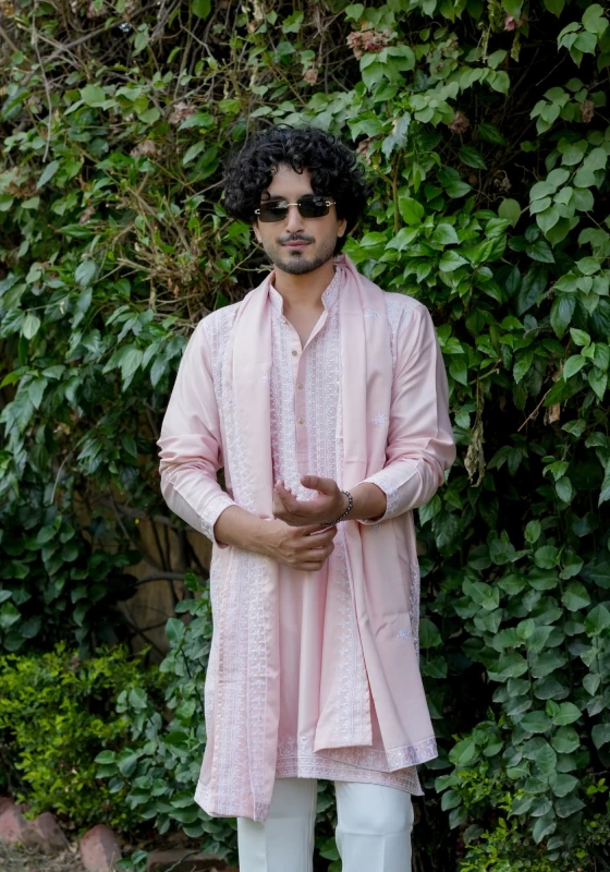 Blush Pink Noorjaal Rekha Embroidered Kurta Dupatta Set