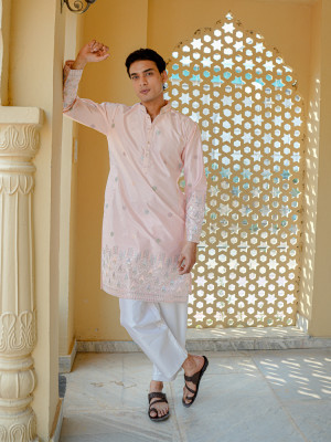 Men’s Pink Silk Blend Embroidered Kurta with with Detailed Hem Design