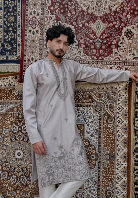 Smoke Grey Gulzar Naqsh Embroidered Kurta - Grey