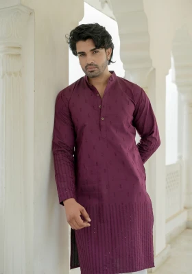 Vintage Wine Nazakat Sutra Embroidered Kurta - Wine